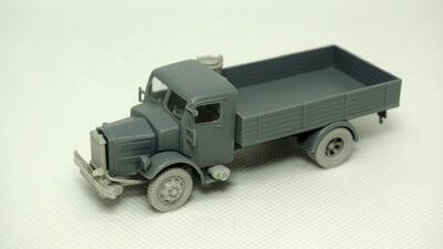 Tatra 27b Holzgas generator 1:72 - 2